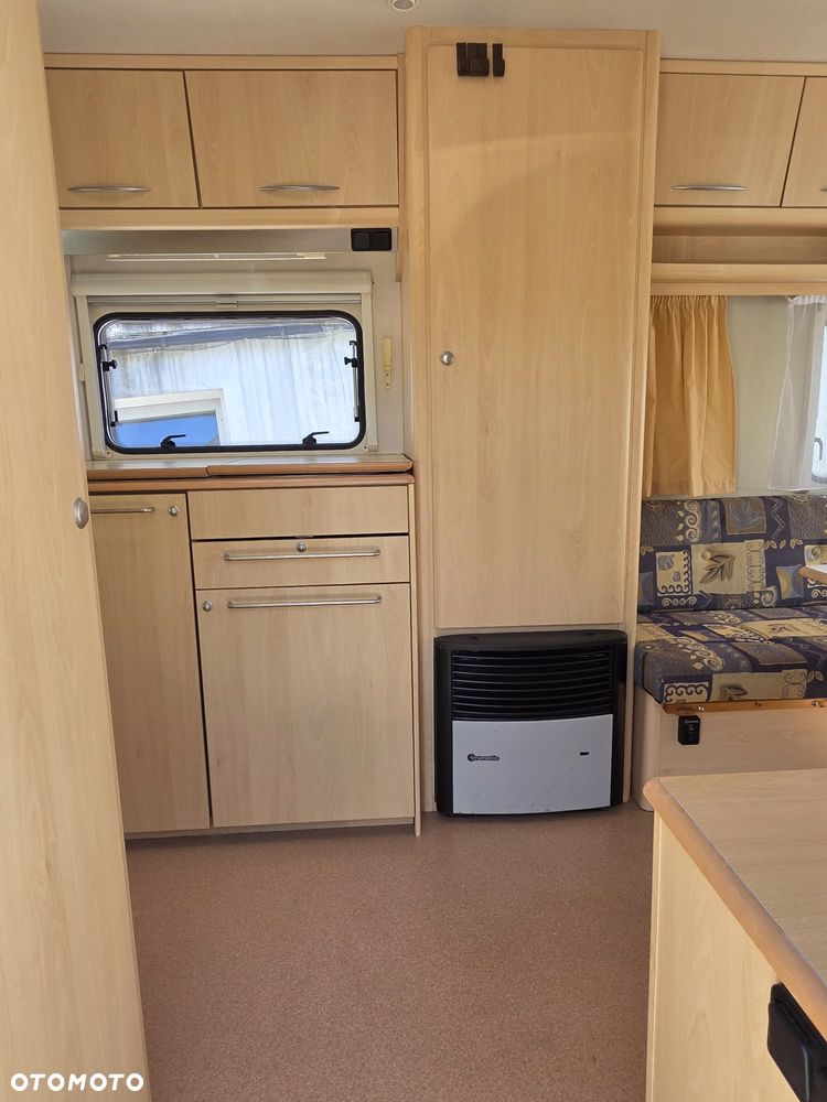 Chateau 403c - 11