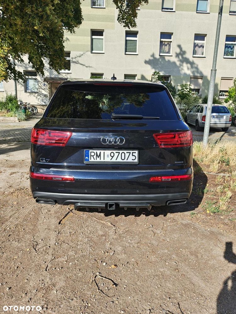 Audi Q7 - 4