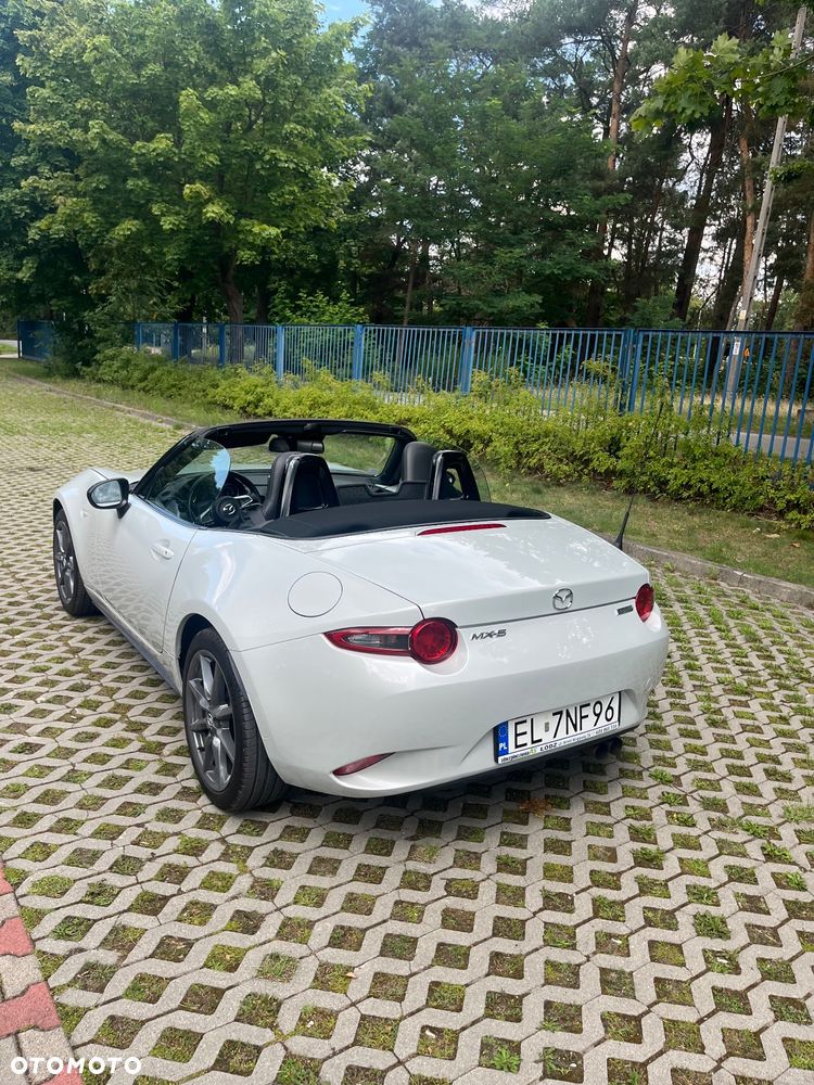 Mazda MX-5 RF SKYACTIV-G 131 Sports-Line - 8