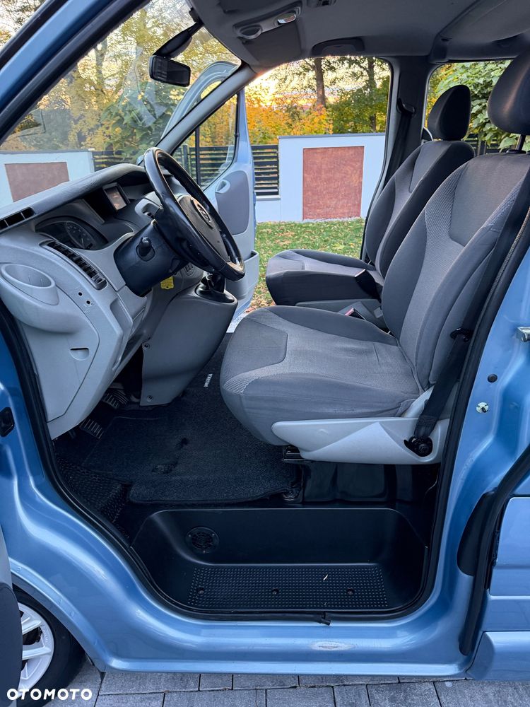 Opel Vivaro - 31