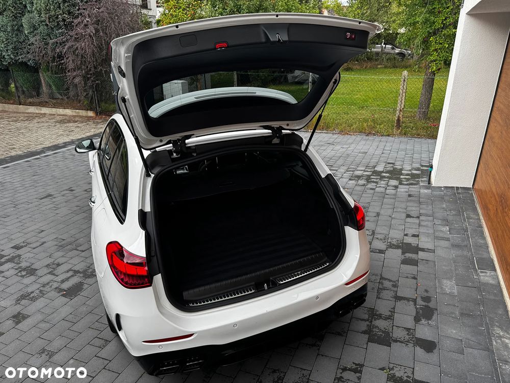 Mercedes-Benz Klasa C AMG 63 S E Performance PHEV 4-Matic - 9