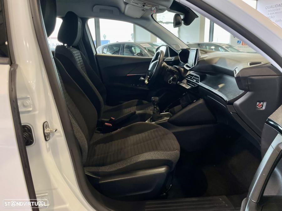 Peugeot 2008 1.2 PureTech Active Pack - 24