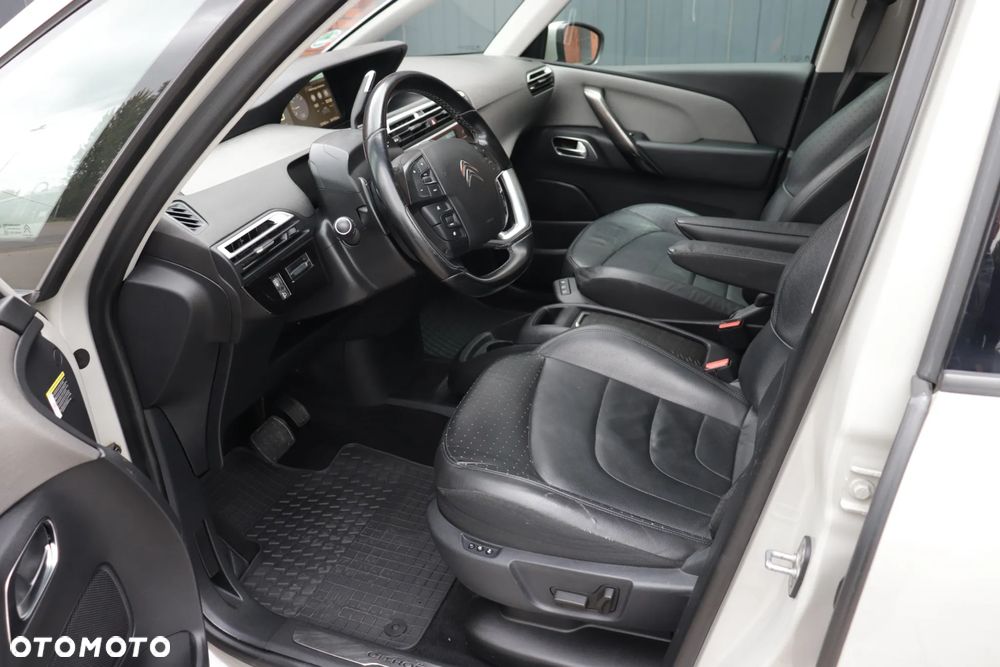 Citroën C4 SpaceTourer Grand 2.0 BlueHDi Shine S&S EAT8 - 17