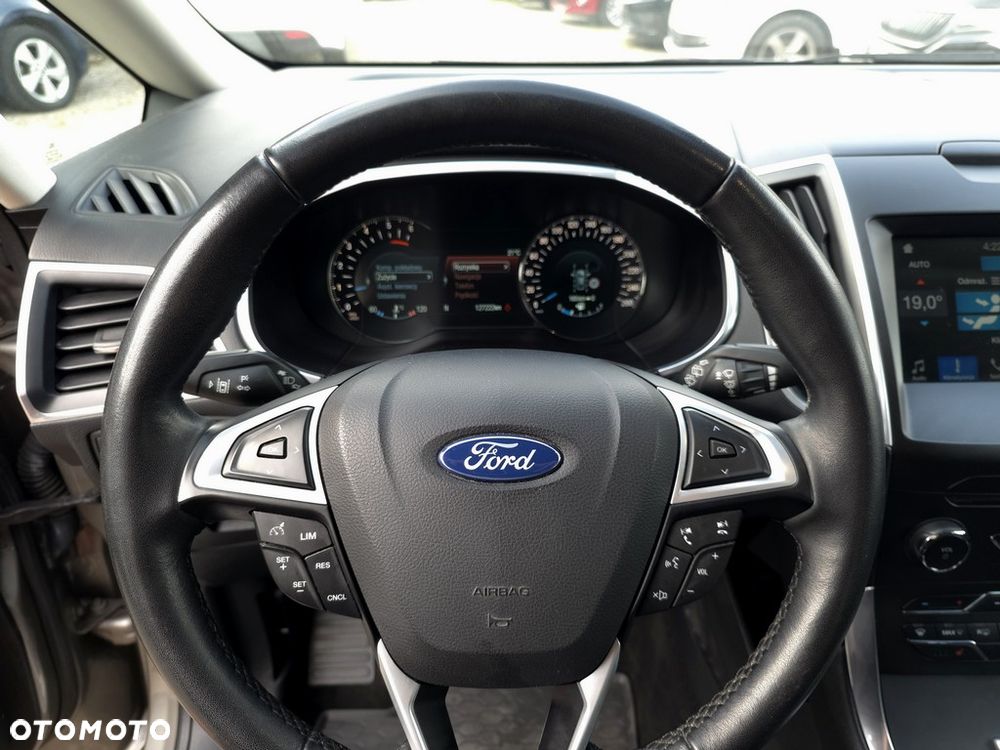 Ford S-Max 2.0 TDCi Titanium - 17