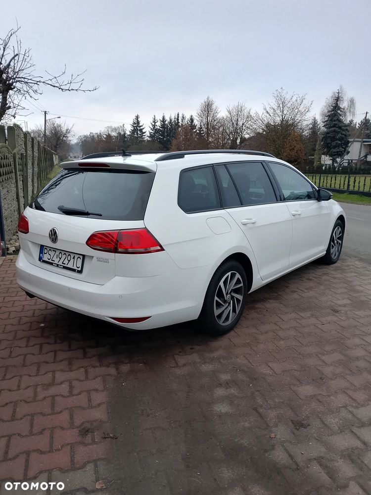 Volkswagen Golf 1.6 TDI BlueMotion Comfortline - 5