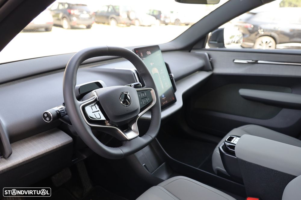 Volvo EX30 Cross Country Twin Motor Performance AWD Ultra - 12