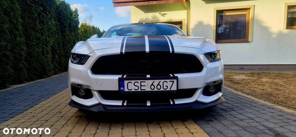 Ford Mustang 5.0 V8 GT - 8
