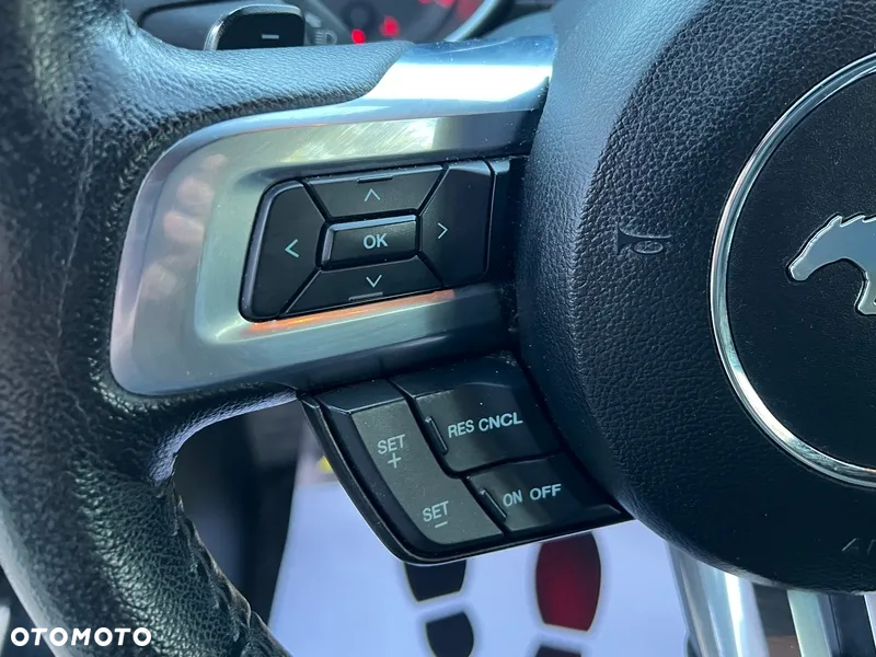 Ford Mustang 2.3 EcoBoost - 12