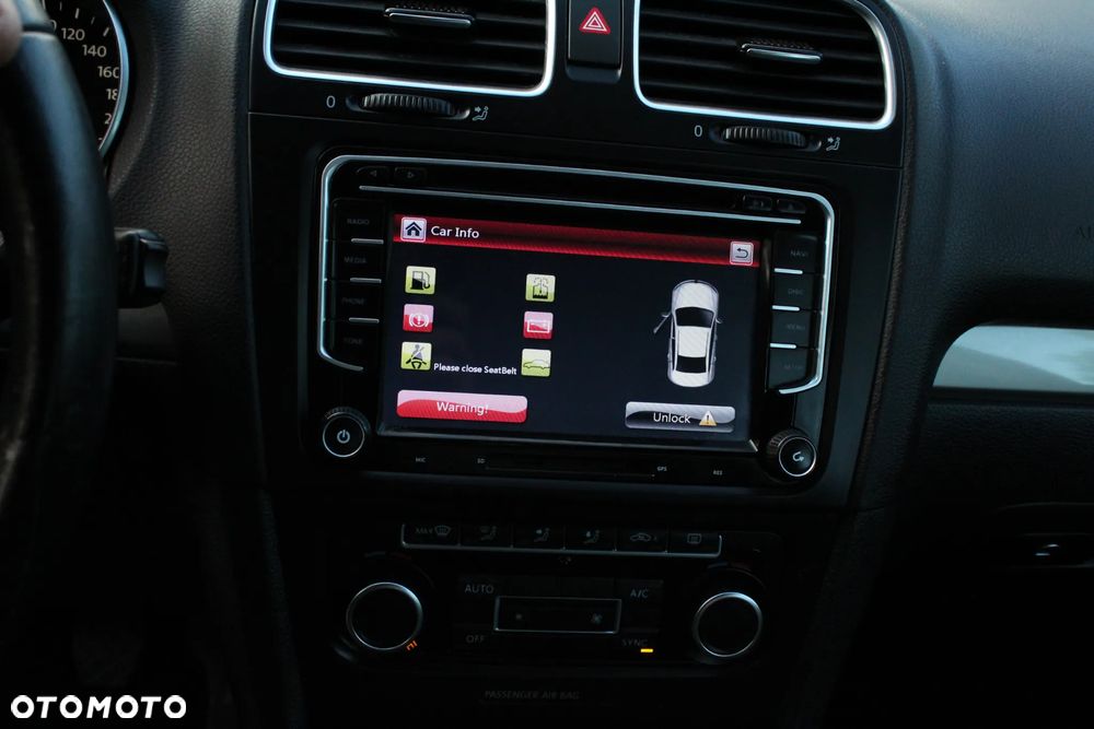 Volkswagen Golf - 18