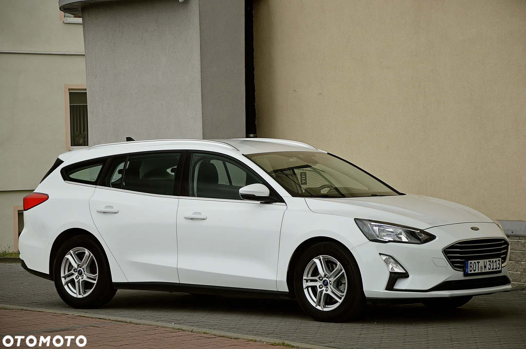 Ford Focus Turnier 1.5 EcoBlue Start-Stopp-System ACTIVE - 17