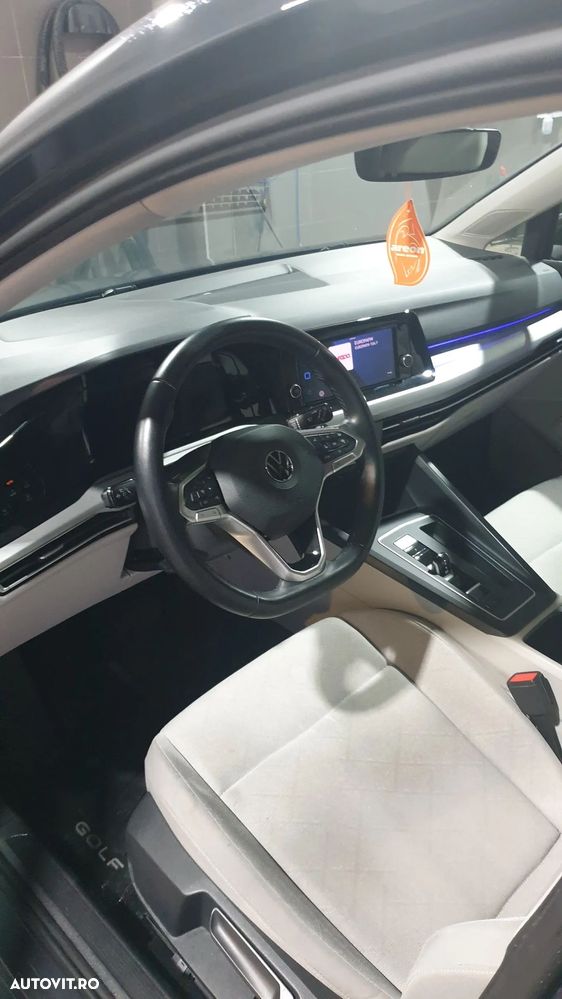 Volkswagen Golf 1.5 eTSI ACT DSG MHEV Life - 5