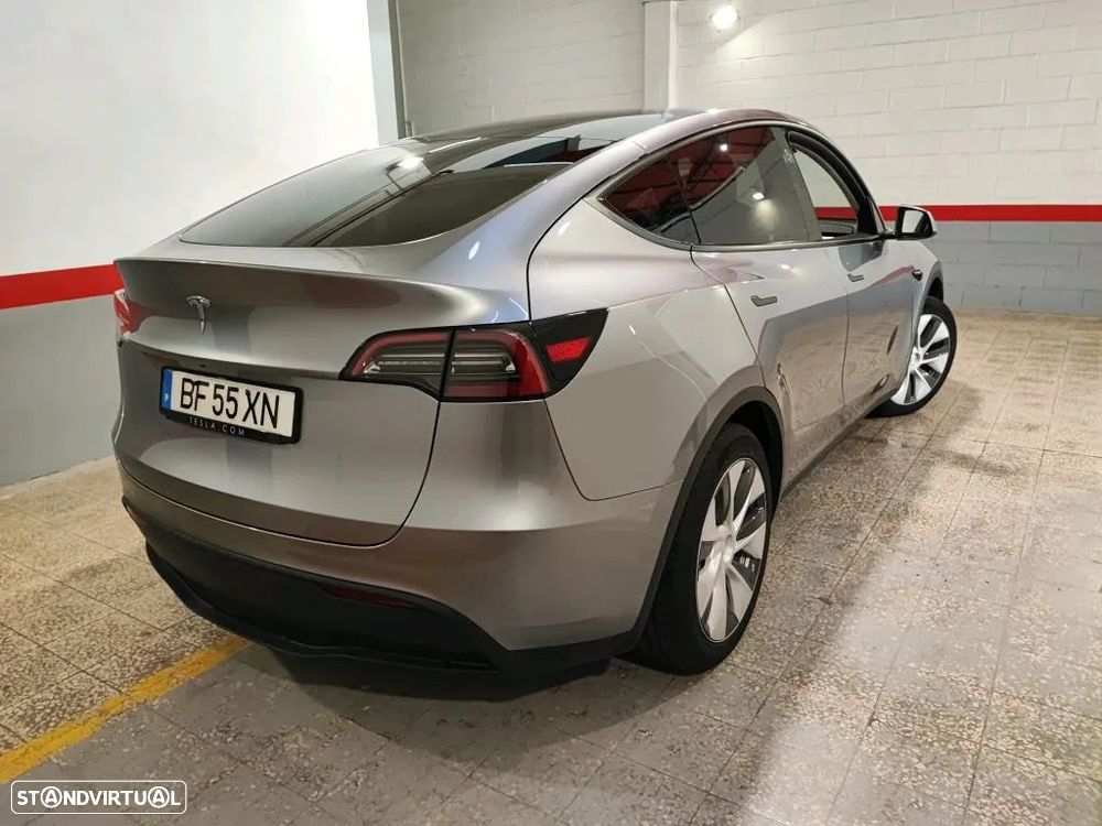 Tesla Model Y Tração Traseira - 3