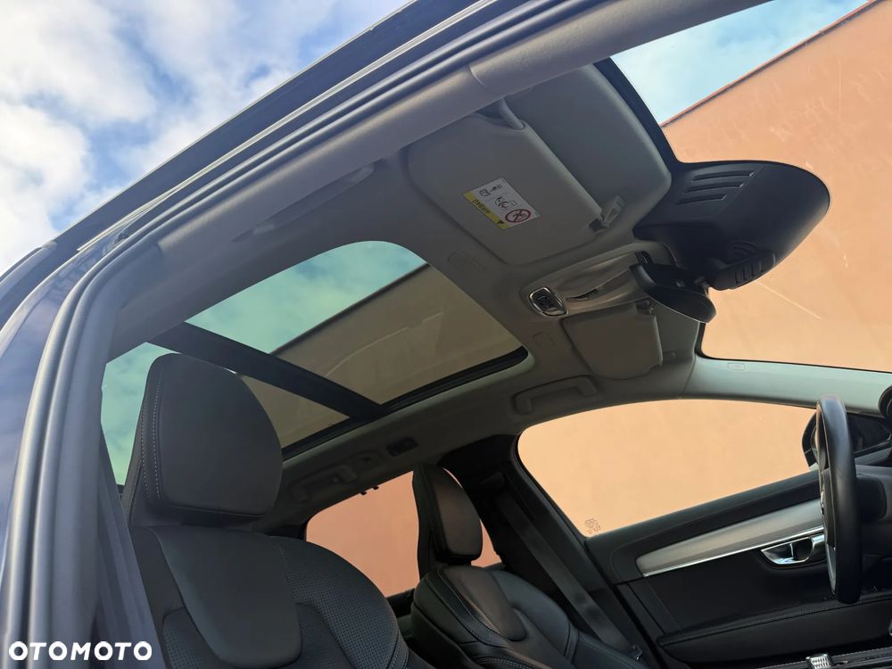 Volvo V90 - 8
