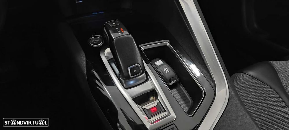 Peugeot 3008 1.6 BlueHDi GT Line EAT6 - 39