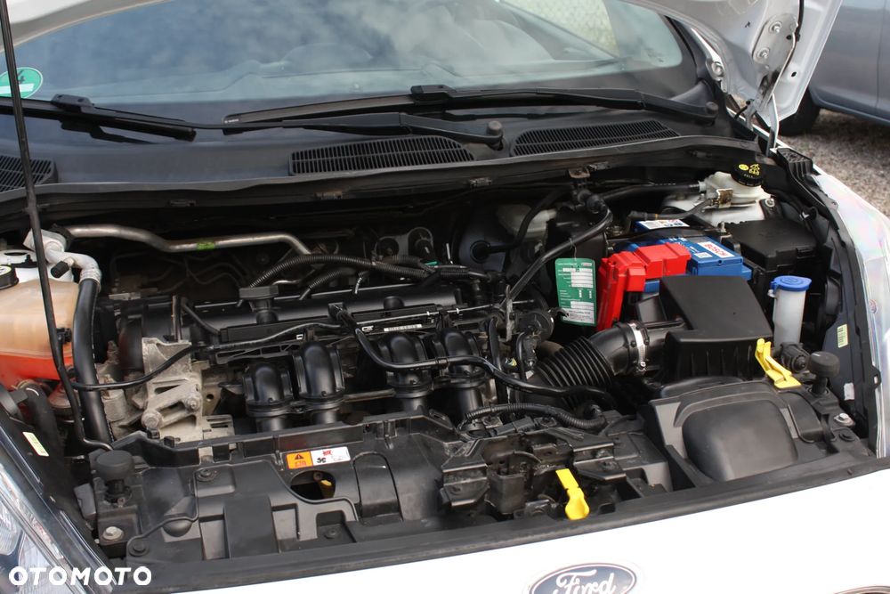 Ford Fiesta 1.25 Trend Edition - 36