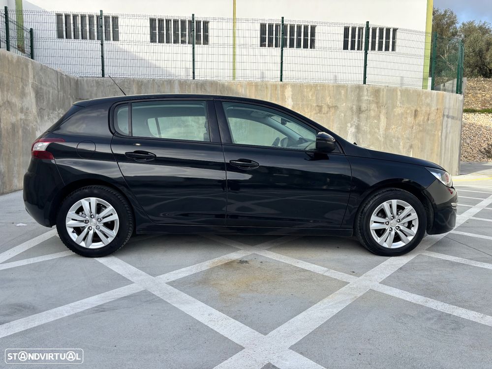 Peugeot 308 1.2 PureTech Style - 13