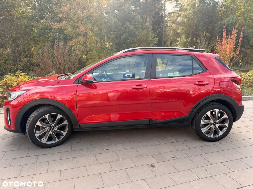 Kia Stonic 2023 photo 3