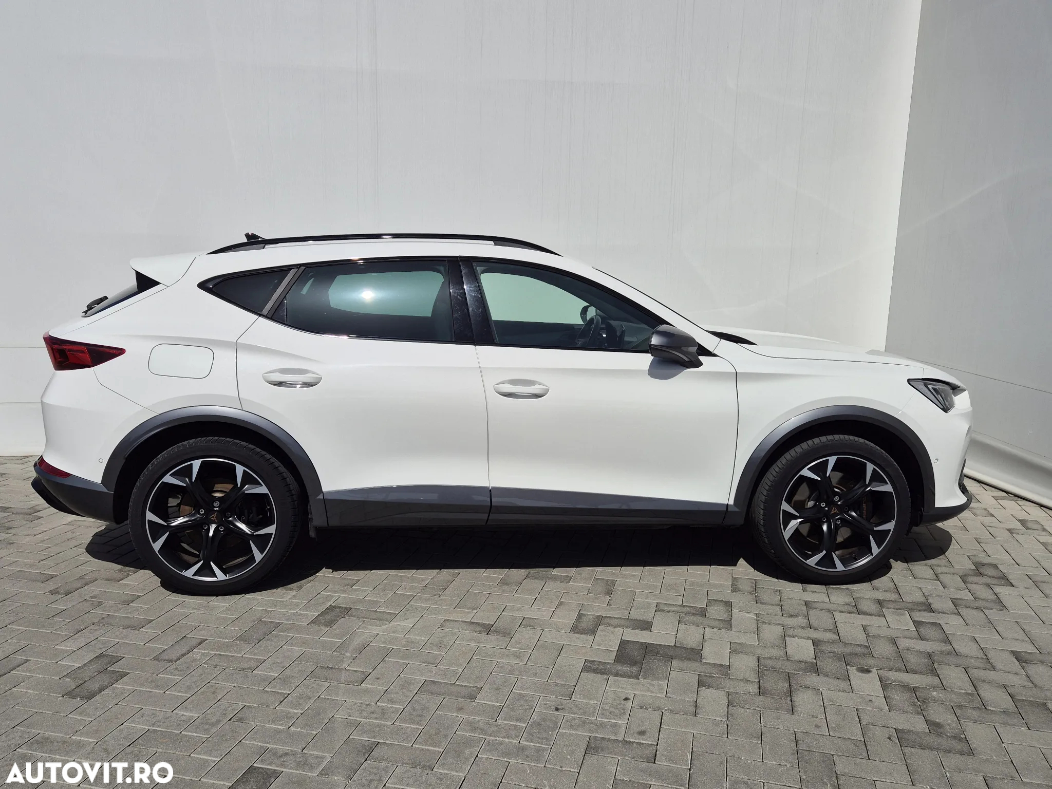 Cupra Formentor VZ 1.4 e-Hybrid DSG - 6