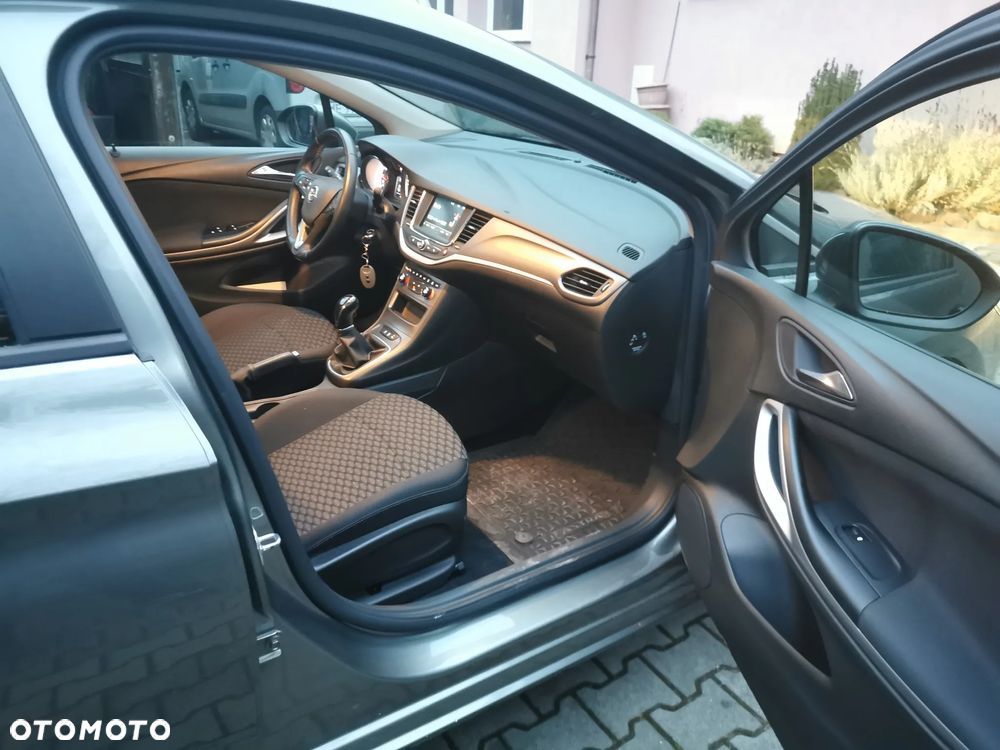 Opel Astra 1.4 T GPF Dynamic S&S - 12