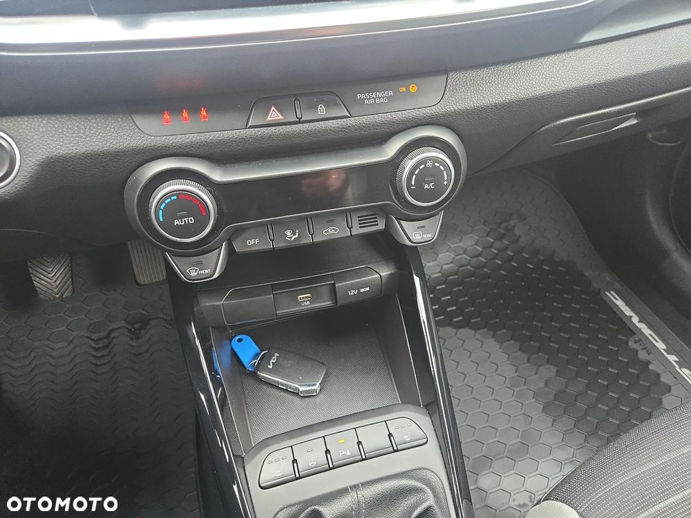 Kia Stonic 1.0 T-GDI L Business Line - 16