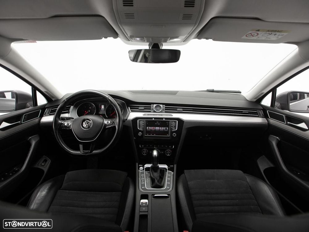 VW Passat Variant 2.0 TDI Confortline DSG - 7