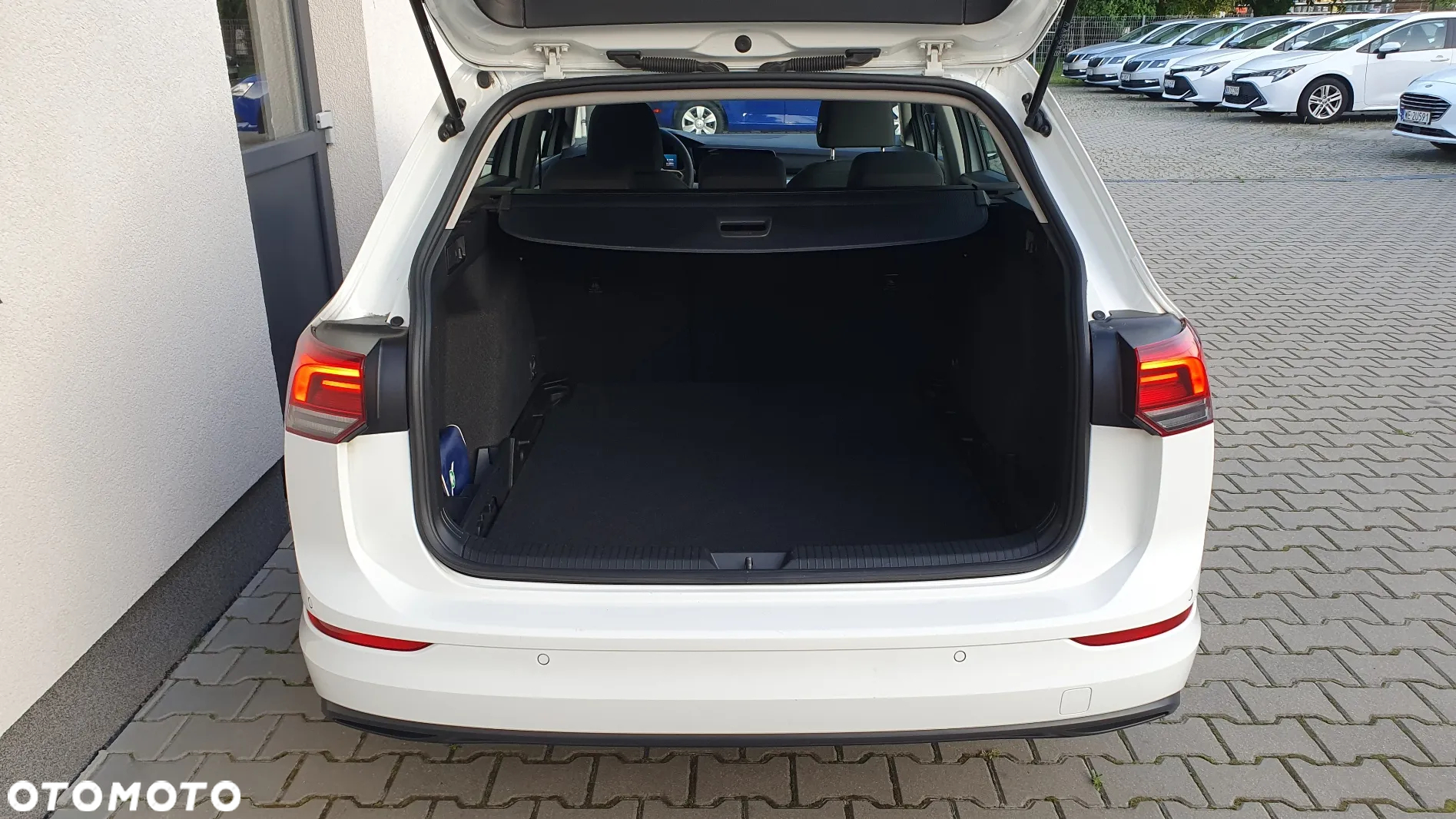 Volkswagen Golf VIII 1.0 TSI Life - 23