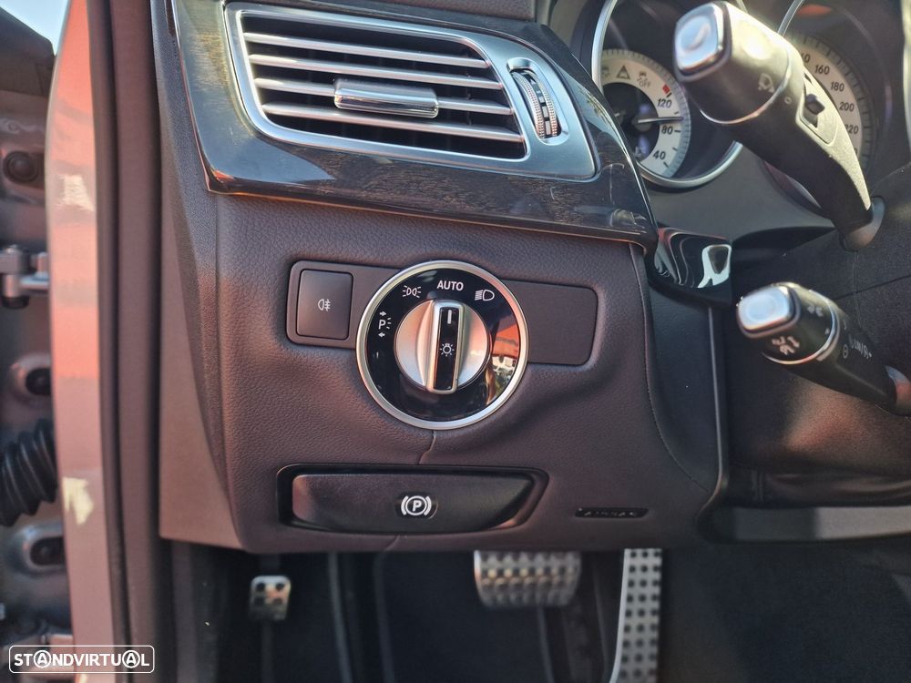 Mercedes-Benz CLS 250 (BT) d 4Matic 7G-TRONIC - 22