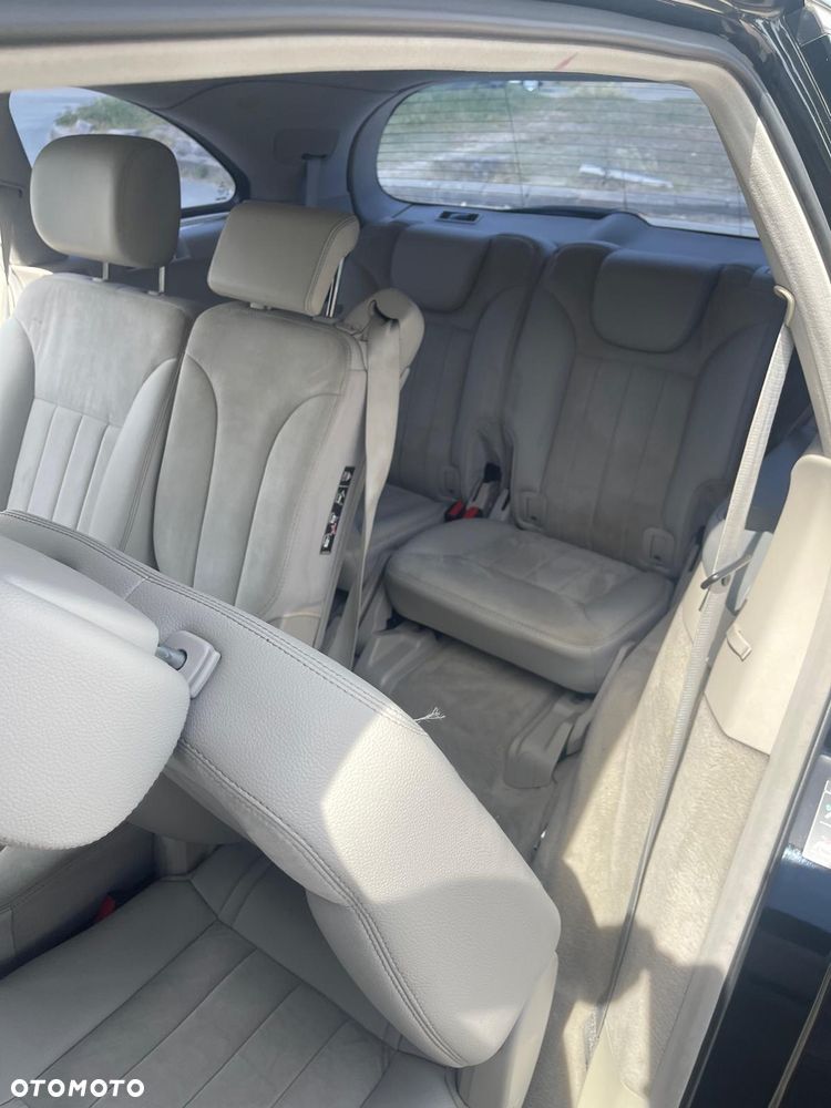 Mercedes-Benz Klasa R 320 CDI 4-Matic - 24