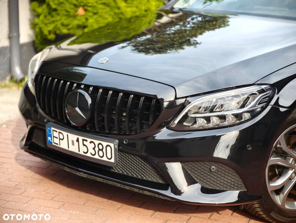 Mercedes-Benz Klasa C 220 d 9G-TRONIC - 29
