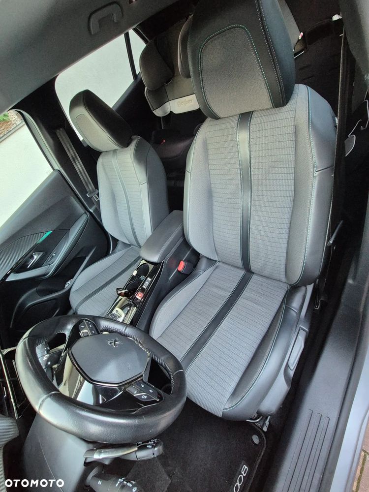 Peugeot 2008 - 20