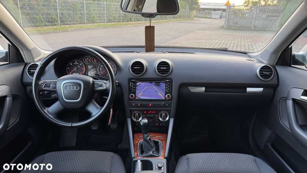 Audi A3 Sportback - 8