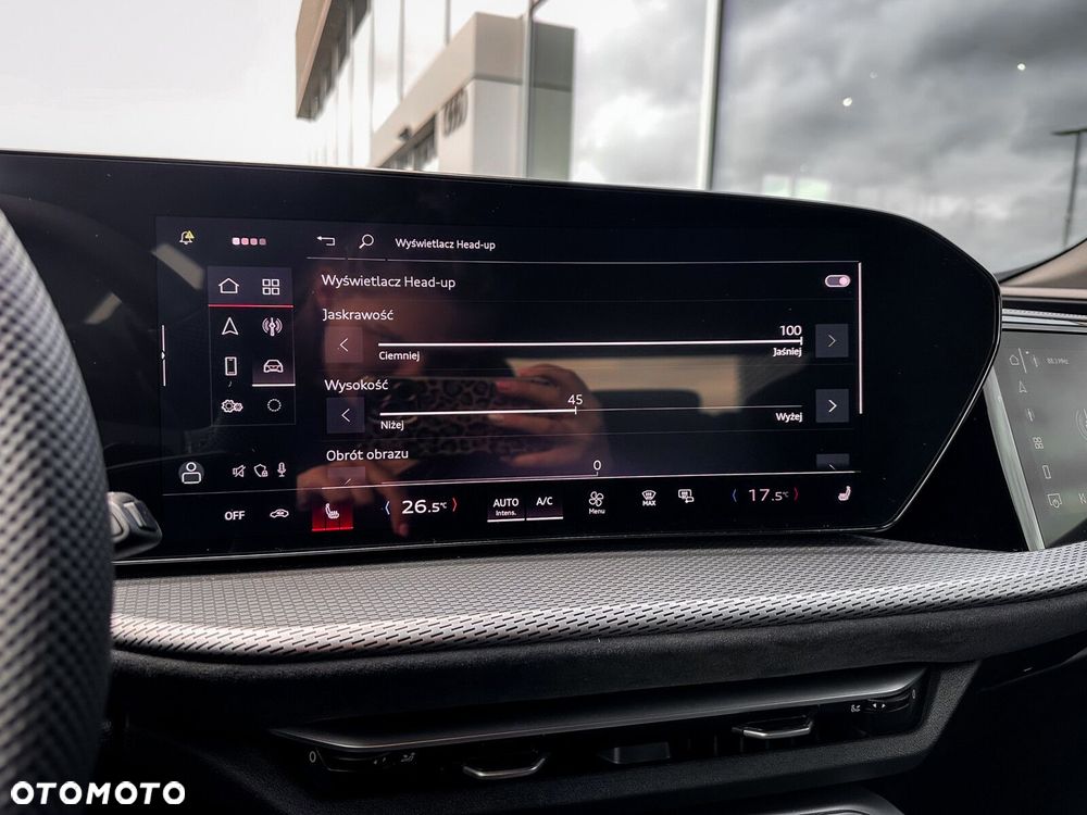 Audi Q5 Sportback - 31