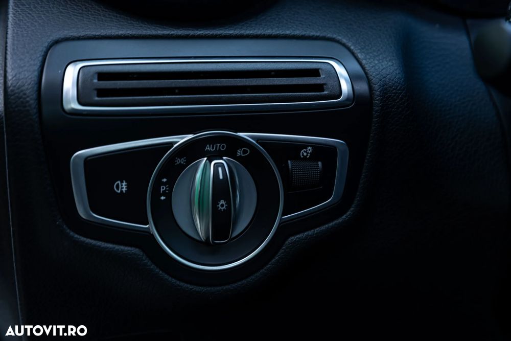 Mercedes-Benz C 300 Aut. - 22