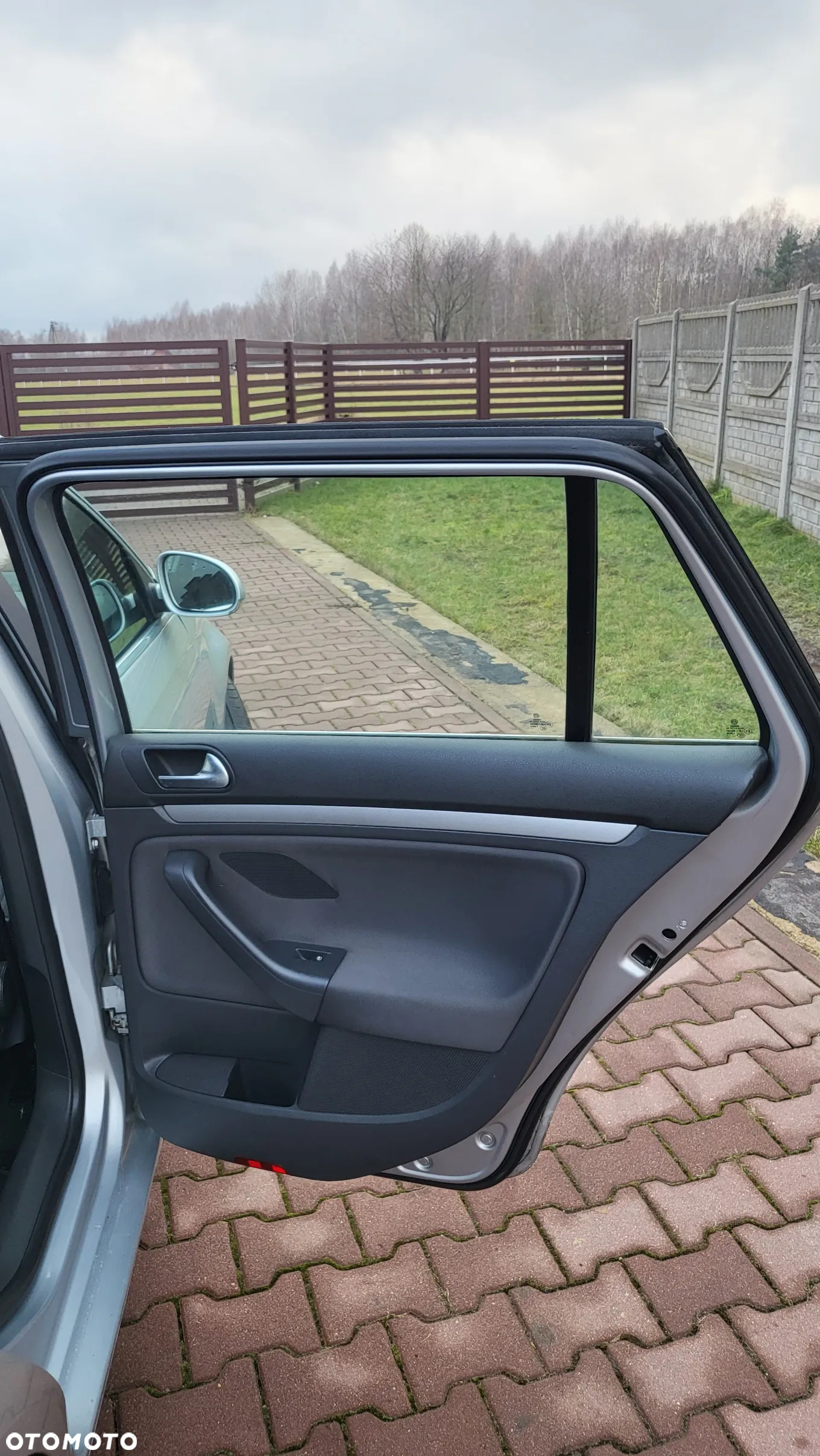 Volkswagen Golf 1.9 TDI Sportline - 21