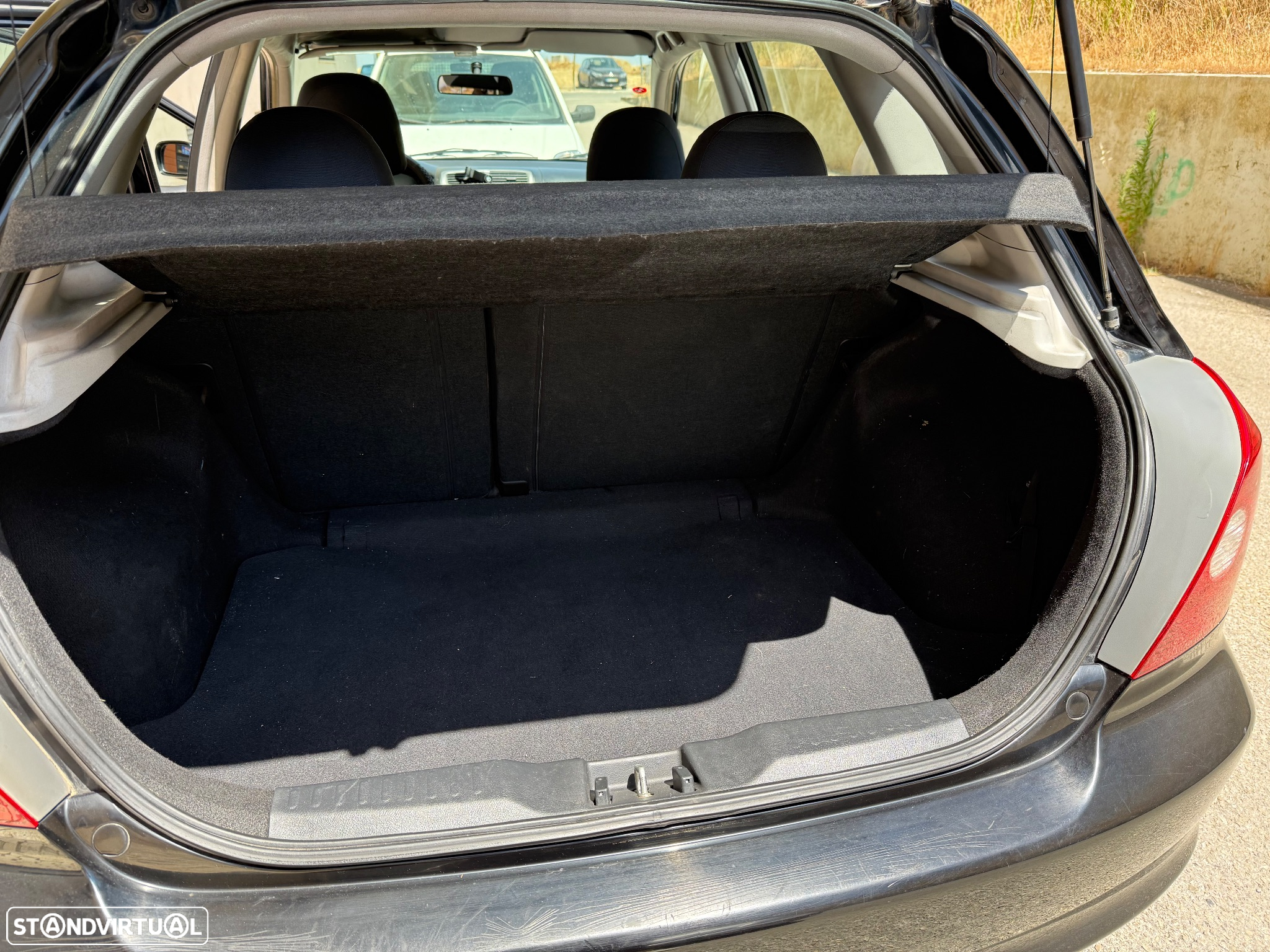 Honda Civic 1.4 LS - 21