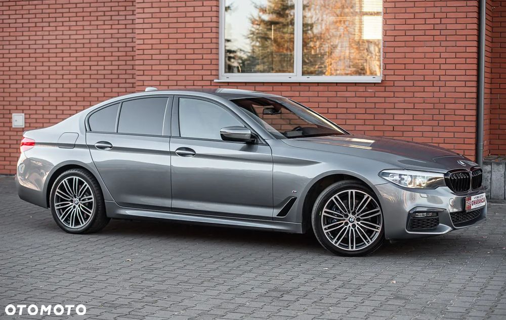 BMW Seria 5 530e iPerformance xDrive M Sport sport - 35