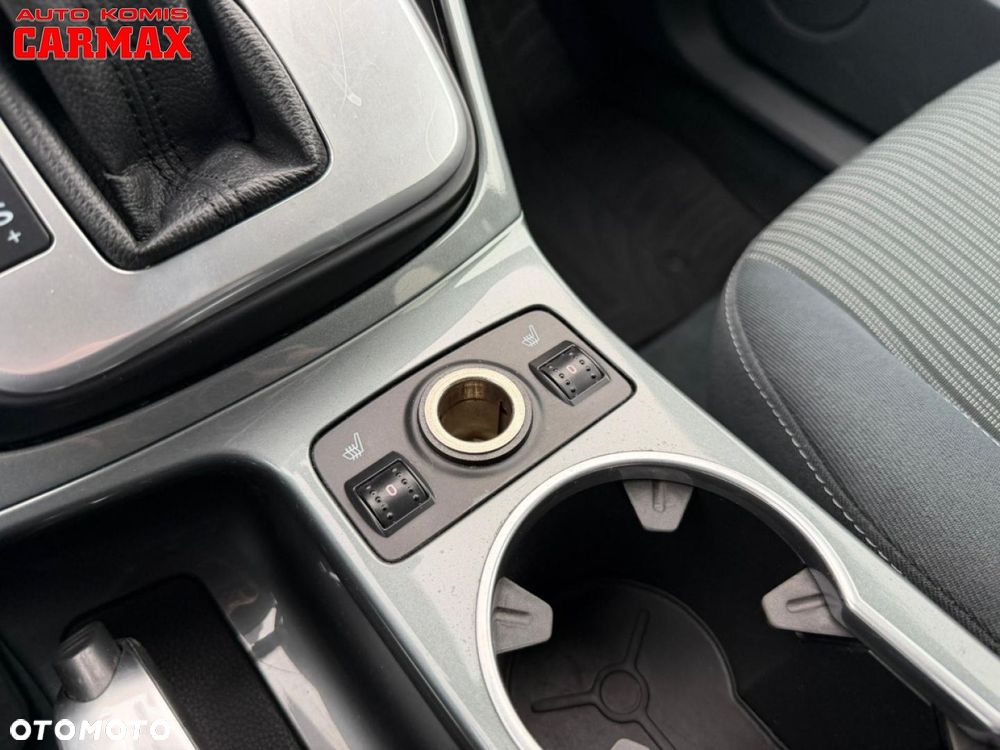 Ford Grand C-MAX - 27