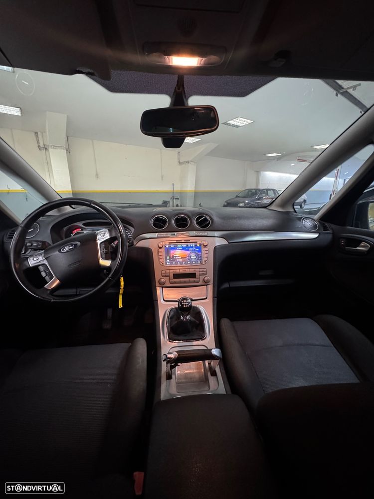 Ford S-Max 1.8 TDCi Titanium 7L - 7