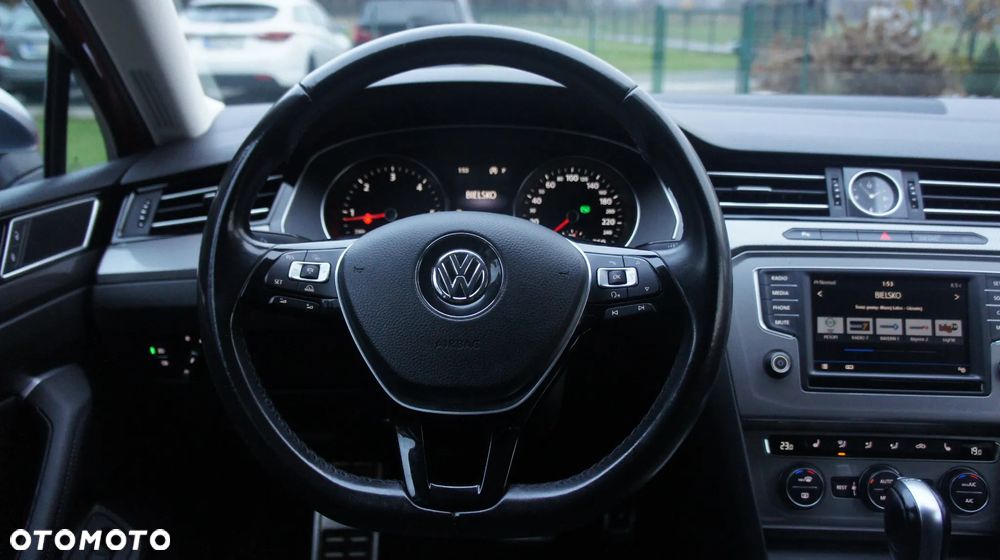 Volkswagen Passat Alltrack 2.0 TDI SCR 4Motion DSG - 28