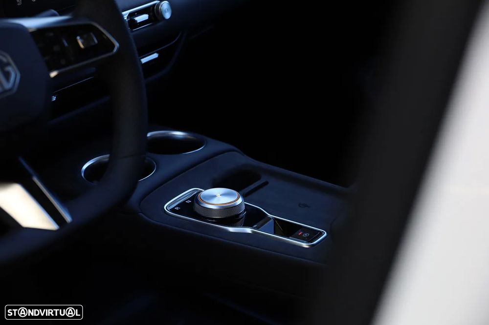 MG MGS5 EV 64 kWh Luxury - 18