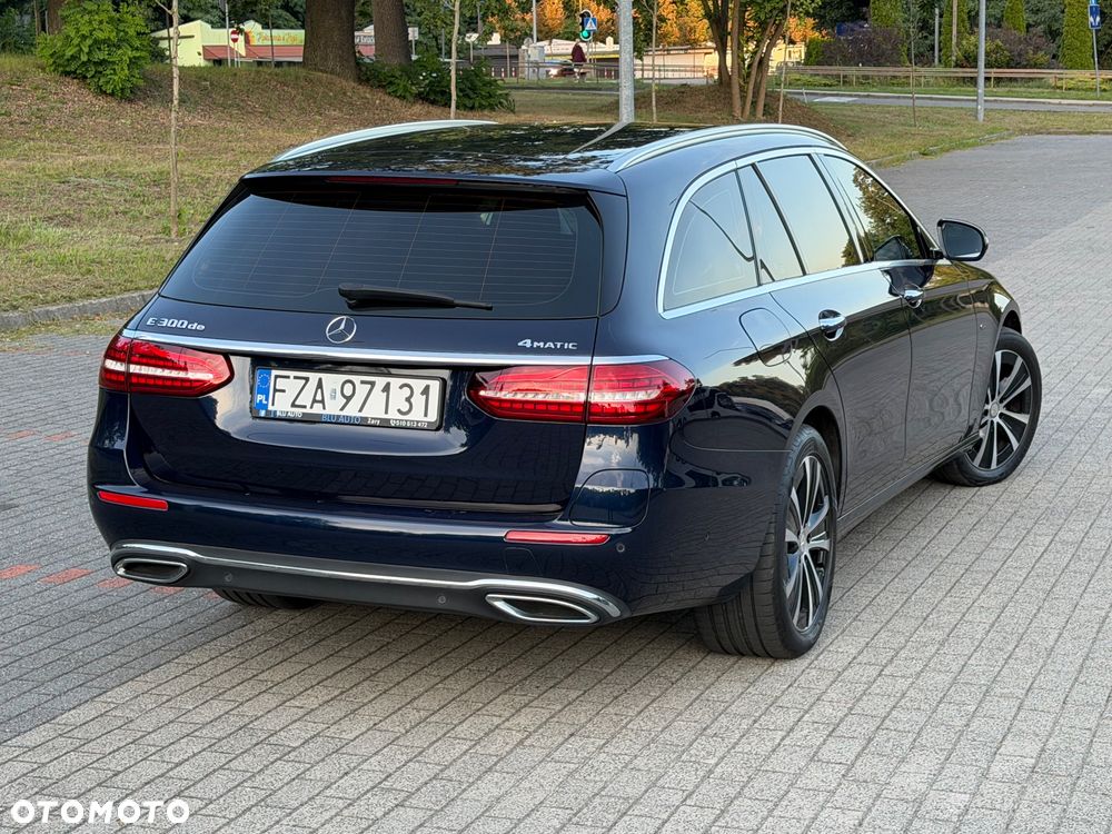 Mercedes-Benz Klasa E 300 9G-TRONIC Night Edition - 8