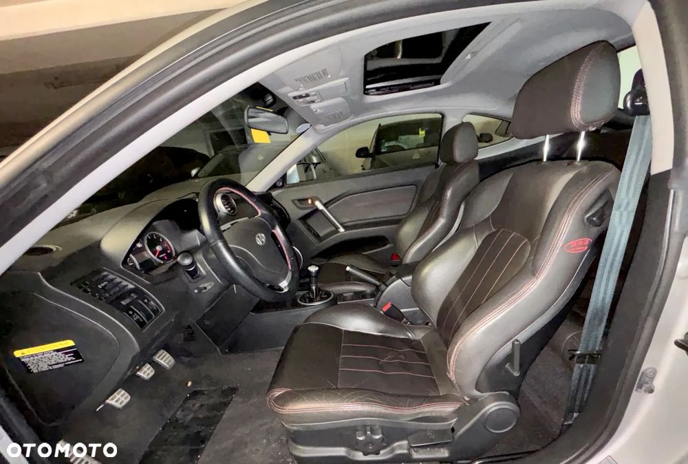 Hyundai Coupe 2.0 GLS - 8