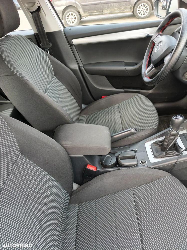 Skoda Octavia 1.2 TSI Active - 11