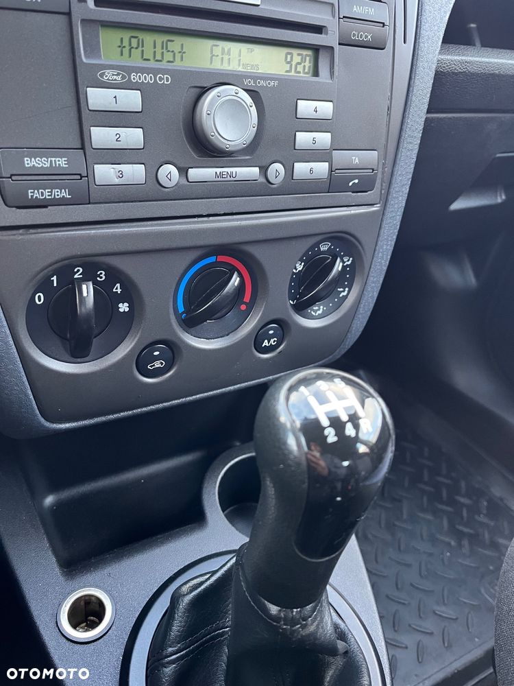 Ford Fusion 1.4 Fun - 18