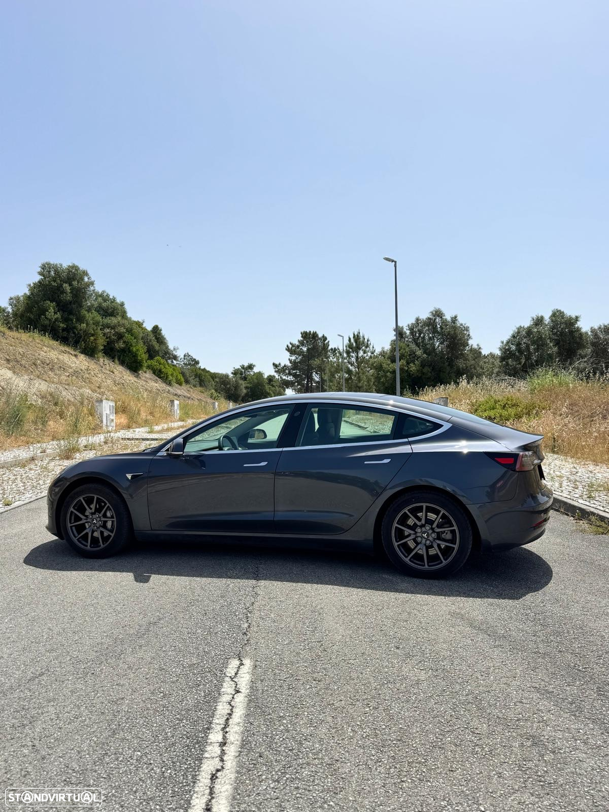 Tesla Model 3 Long Range AWD Dual Motor - 3