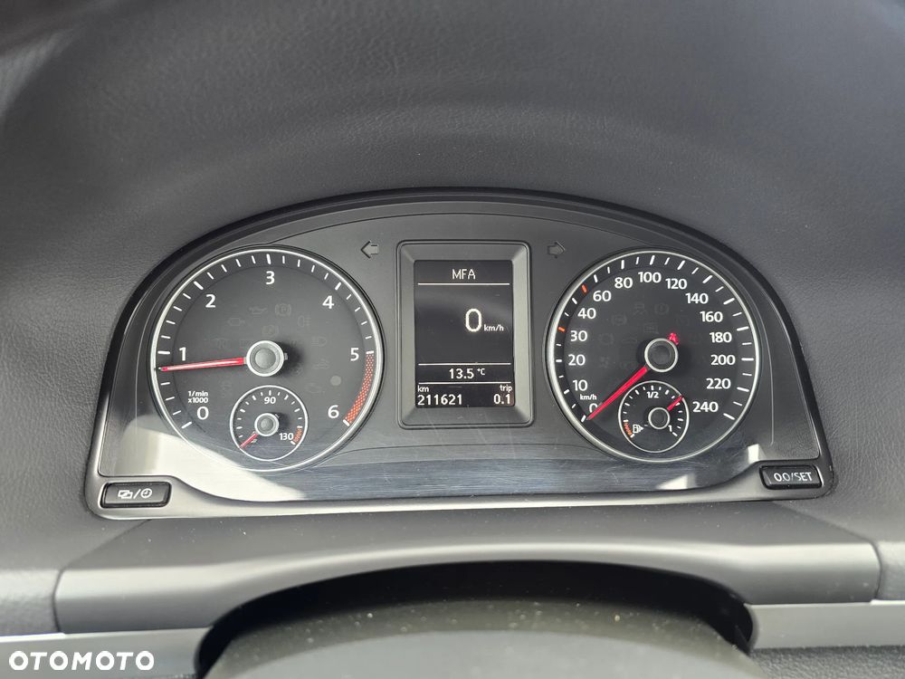 Volkswagen Touran 1.6 TDI DPF Trendline - 18