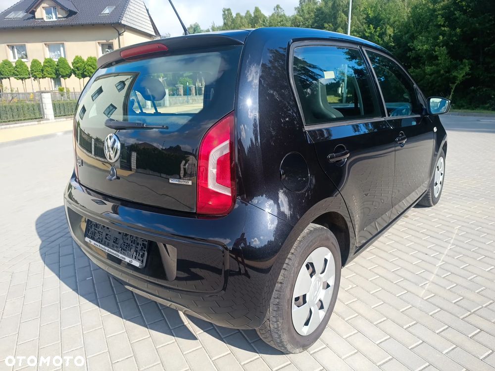 Volkswagen up! 1.0 beats - 7