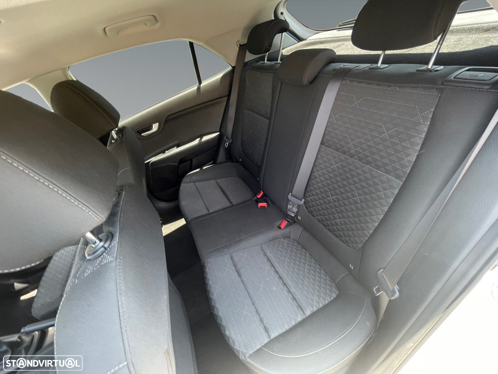 Kia Rio 1.2 CVVT Dynamic - 9