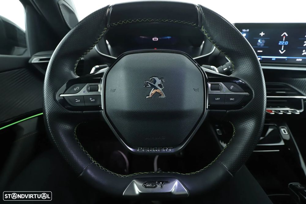 Peugeot 2008 1.2 PureTech GT Line - 17
