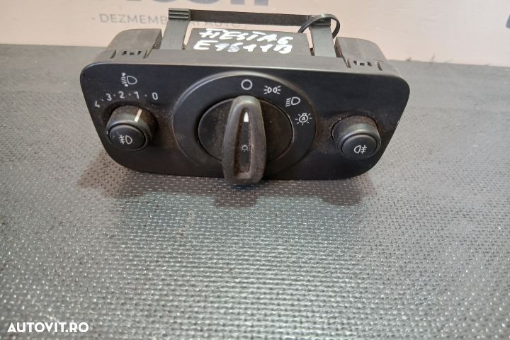 Comutator faruri 8A6T-13A024-DB 8A6T-13A024-DB Ford Fiesta MK7 [2008 - 4